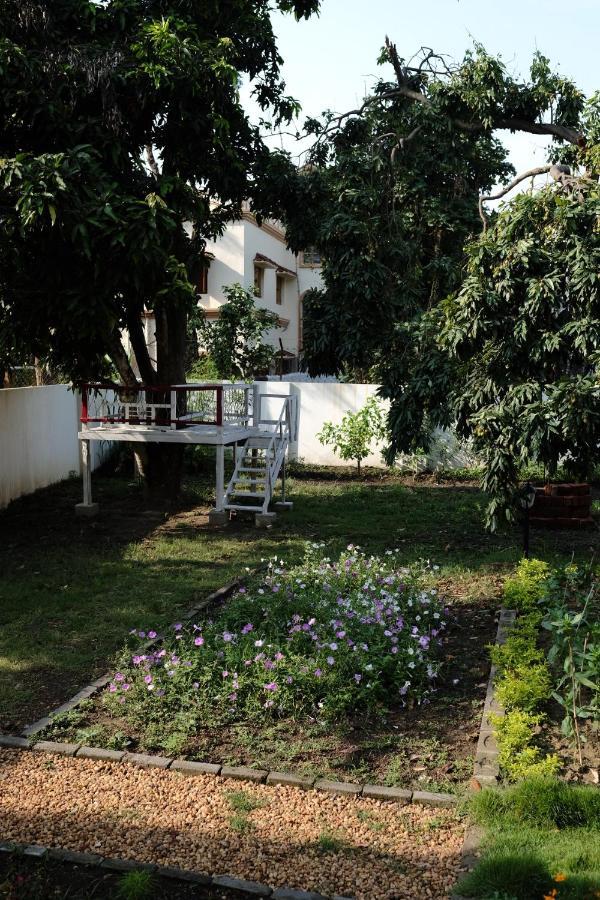 Parul - Elegant Heritage Home At The Heart Of Shantiniketan المظهر الخارجي الصورة